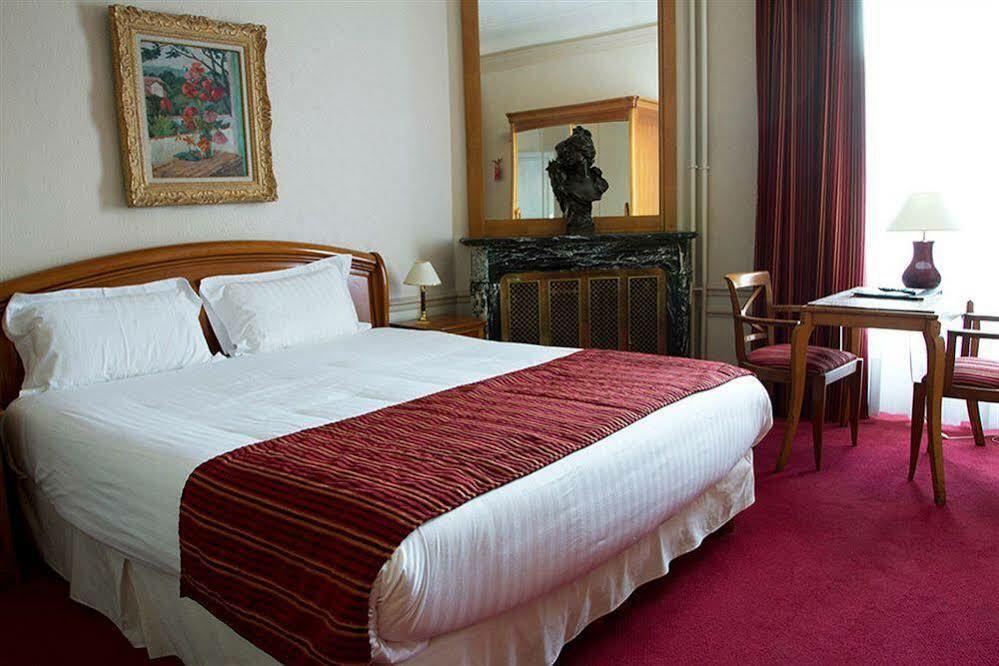 Hôtel Langlois Paris Exterior foto